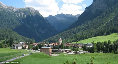 Ngôi làng Bravuogn nổi tiếng ở Thụy Sĩ