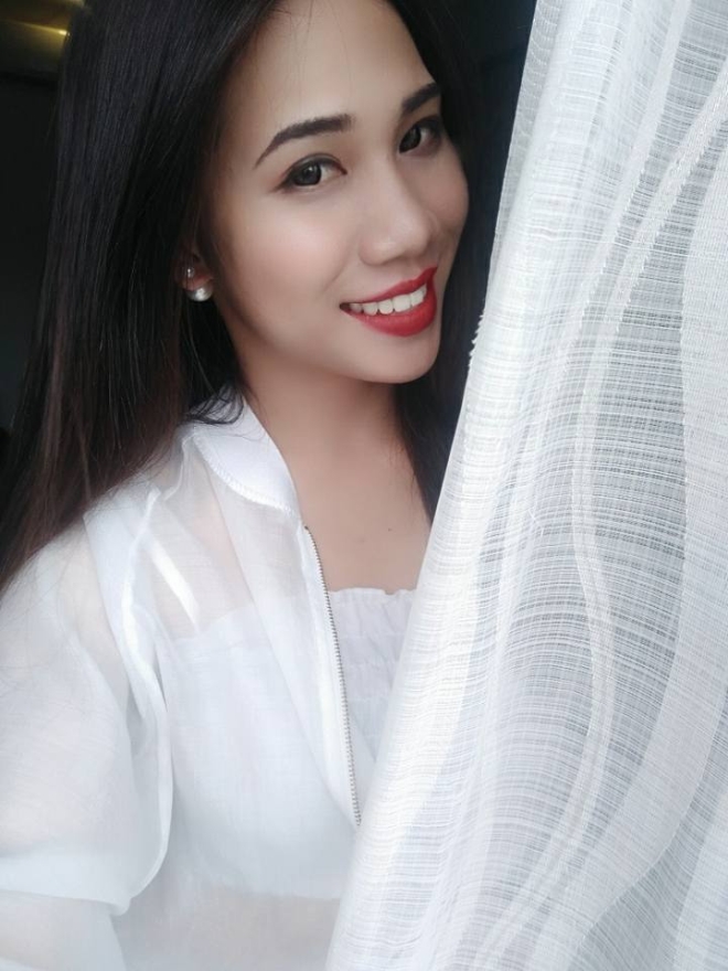 La Lam hiện đang học đại học ở Hà Nội