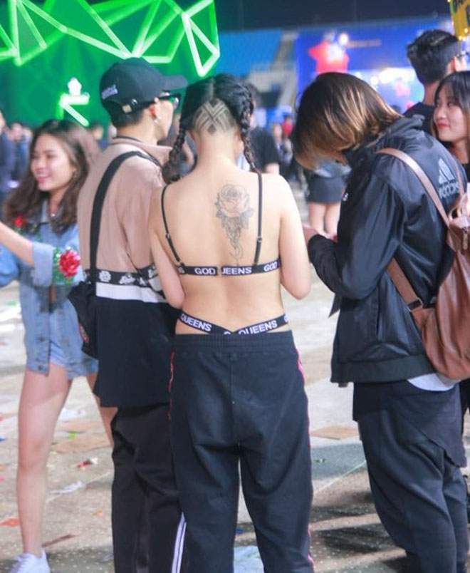 Cô gái có tên Huyền Trần từng gây xôn xao khi mặc áo bra đi xem đại nhạc hội Tiesto Show